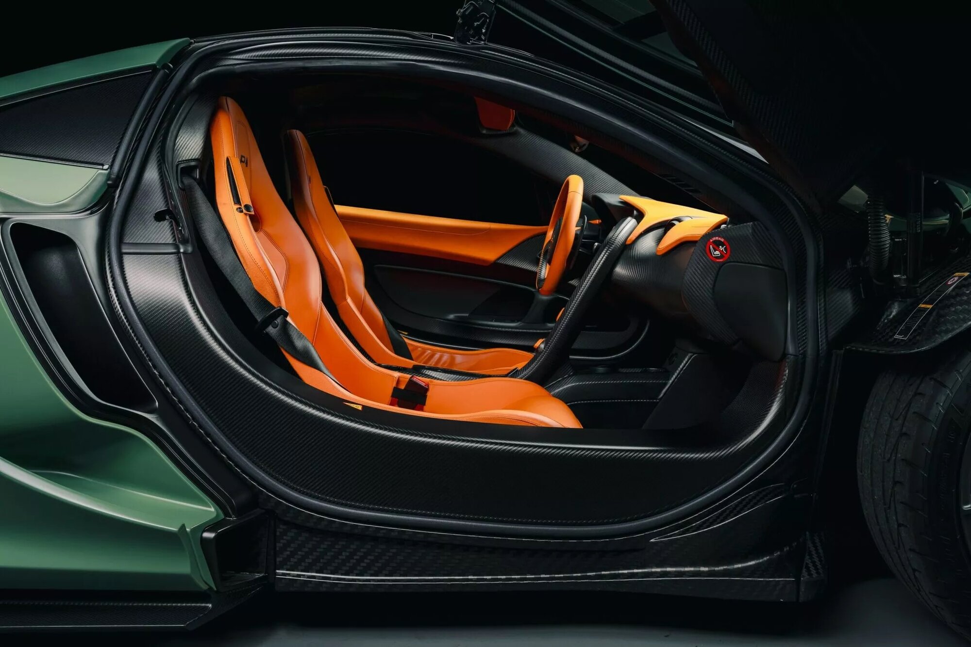 McLaren-P1-Green-anh-18.jpeg