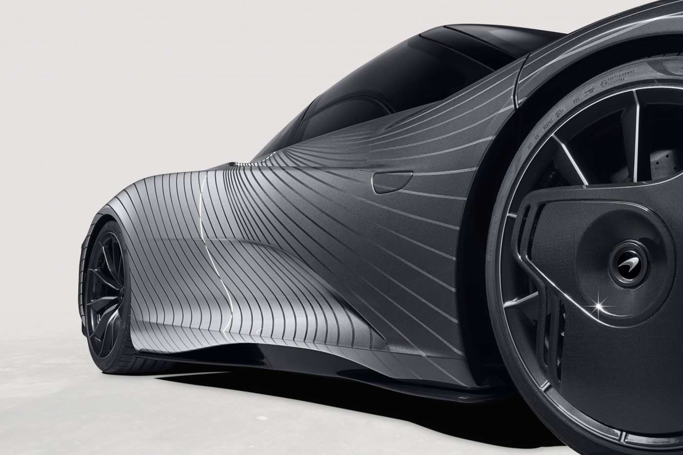 McLaren-Speedtail--Albert--siêu-phẩm-cá-nhân-hóa-cuối-cùng-của-dòng-siêu-xe-ba-chỗ-ngồi-4.jpg
