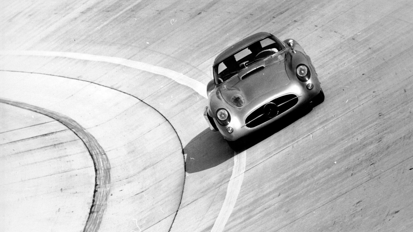 Mercedes 300 SLR (10).JPG