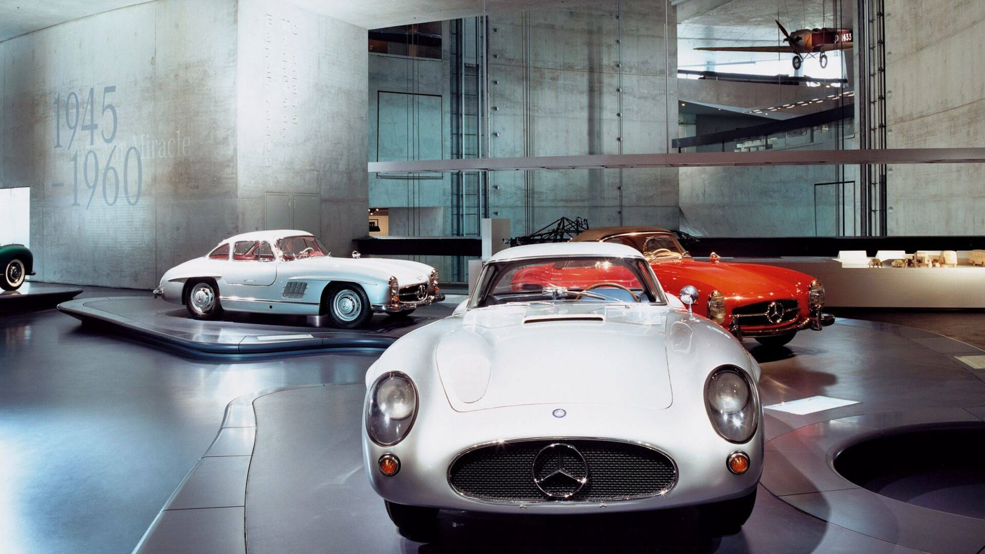 Mercedes 300 SLR (11).JPG
