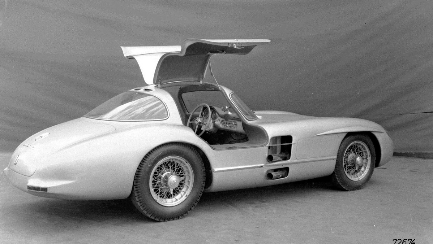 Mercedes 300 SLR (3).JPG