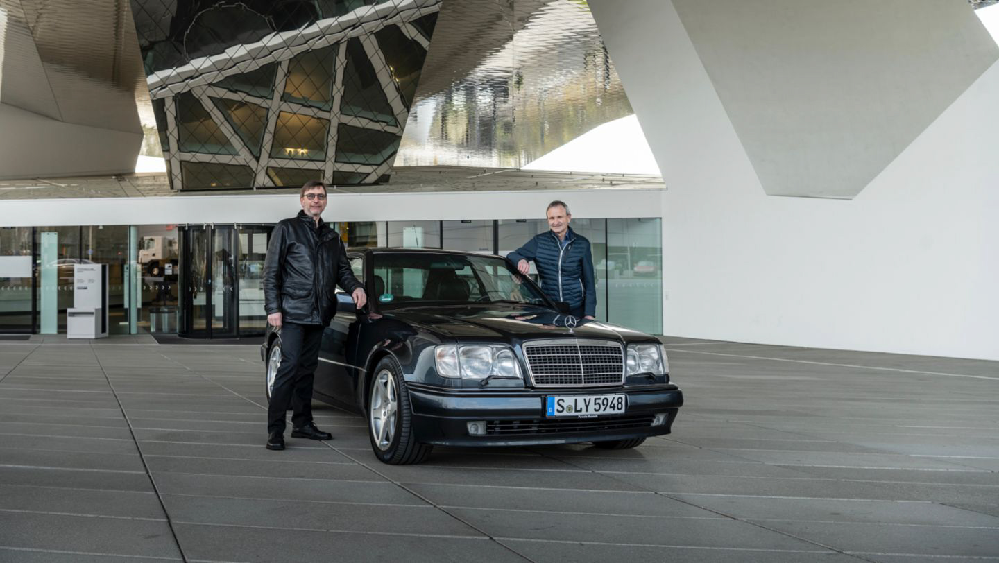 Mercedes 500E (15).JPG