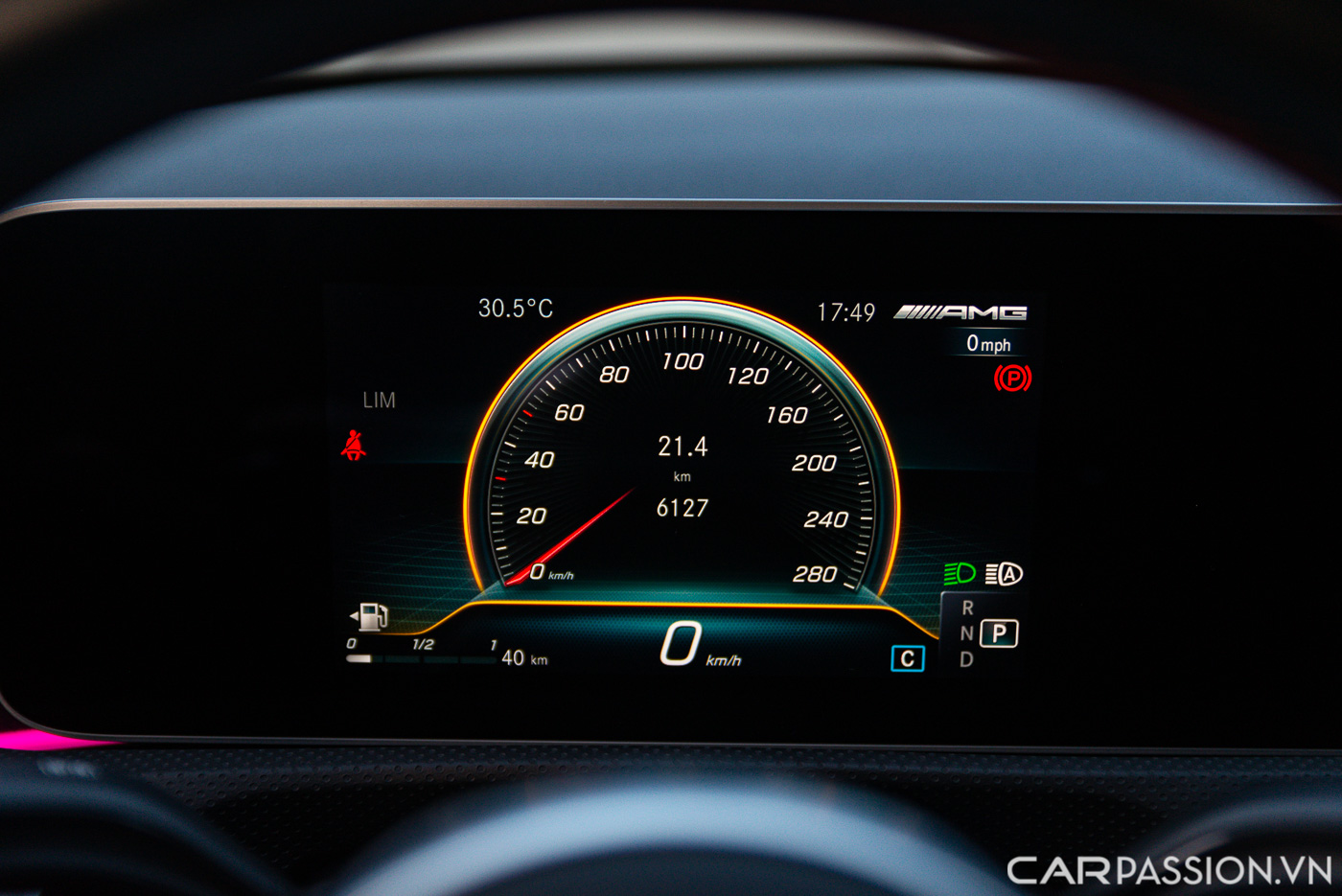 Mercedes-AMG A35 (28).JPG