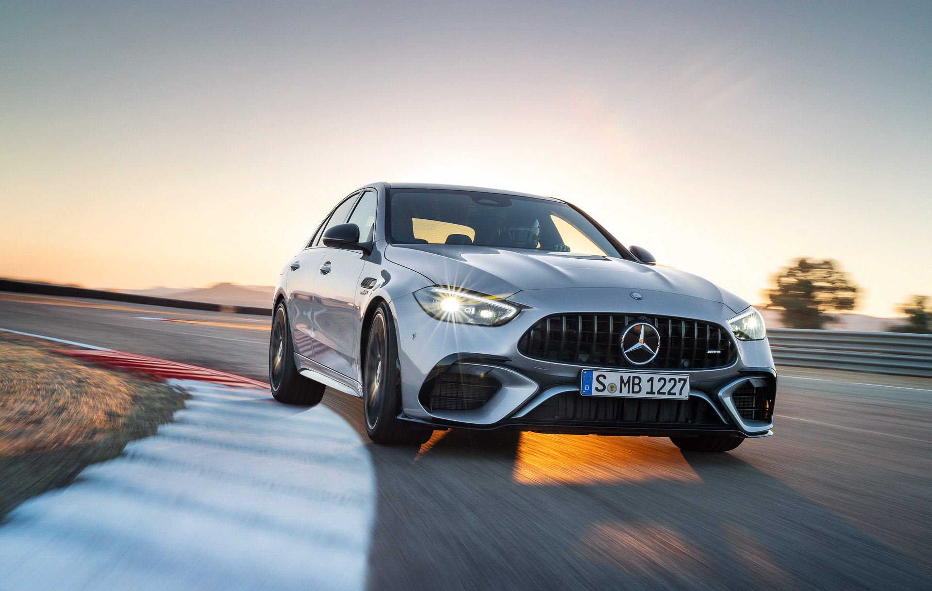 Mercedes-AMG C63 S (4).JPG