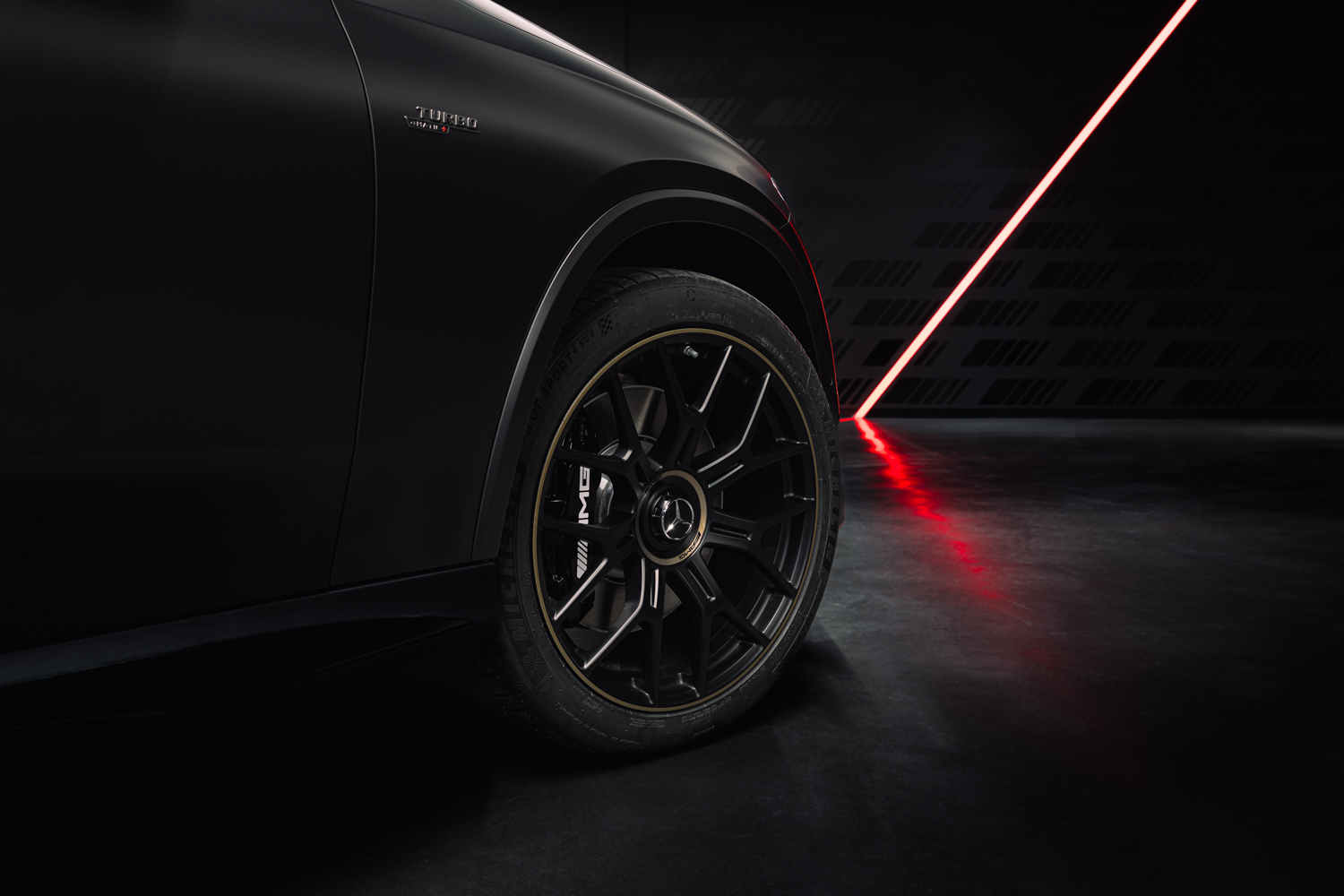 Mercedes-AMG GLC 53 4MATIC-anh-_7.jpg