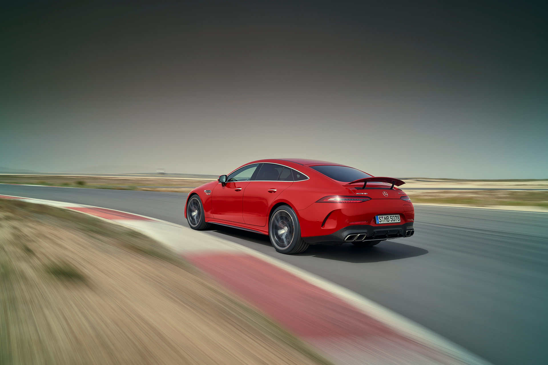 Mercedes-AMG GT 63 S E Performance (14).jpg
