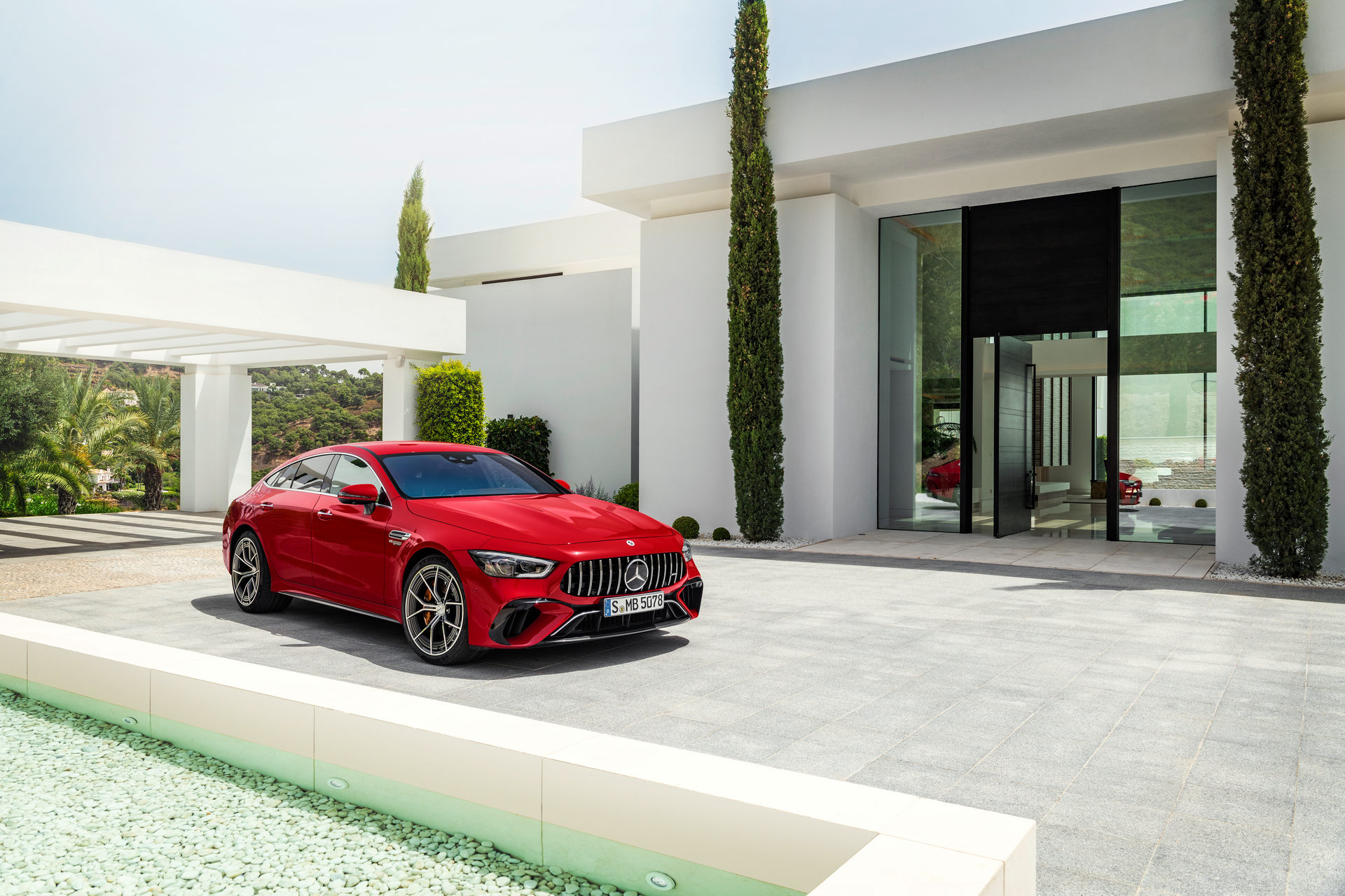 Mercedes-AMG GT 63 S E Performance (20).jpg