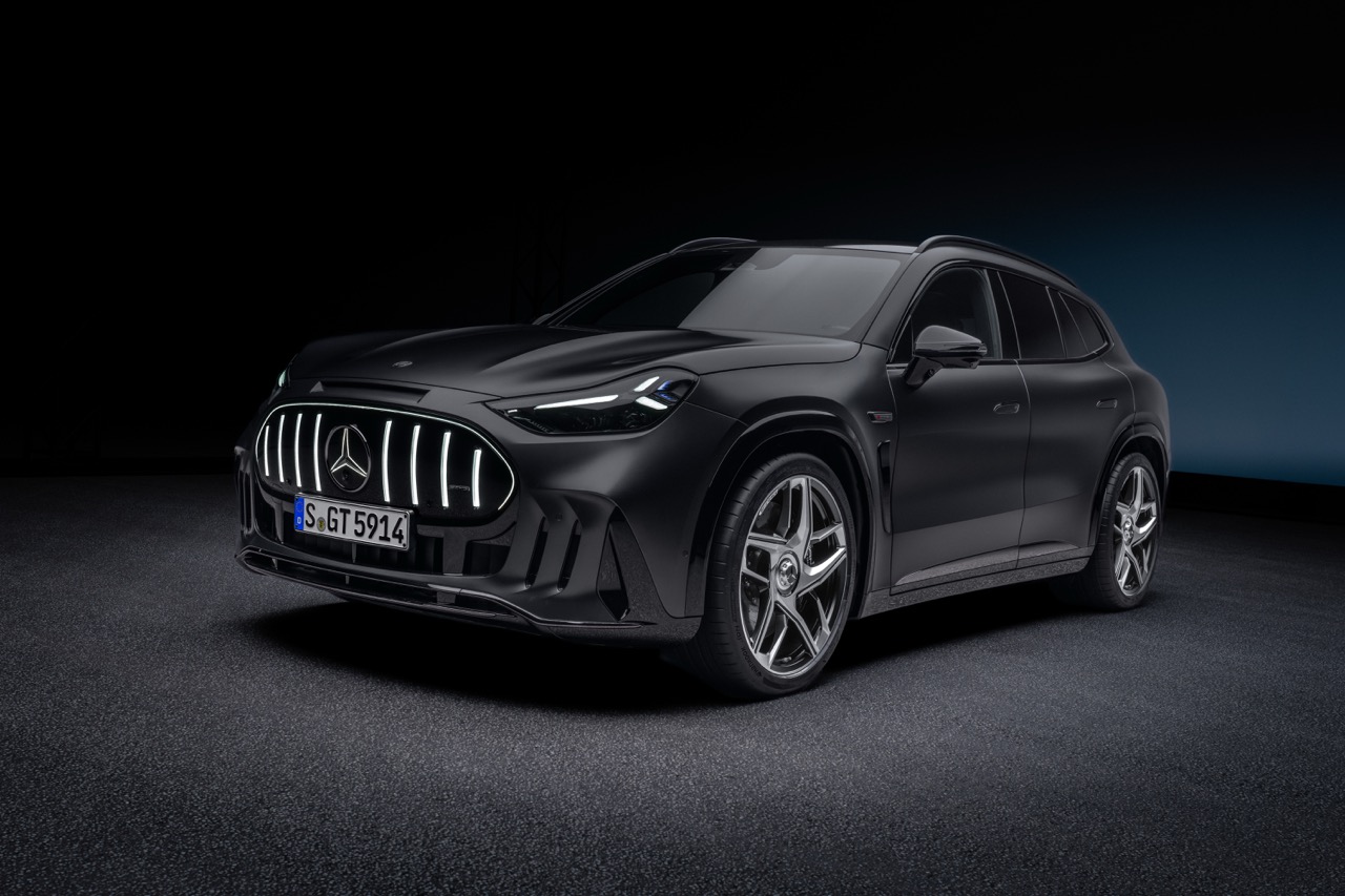 Mercedes-AMG GT SUV-anh-71.jpeg