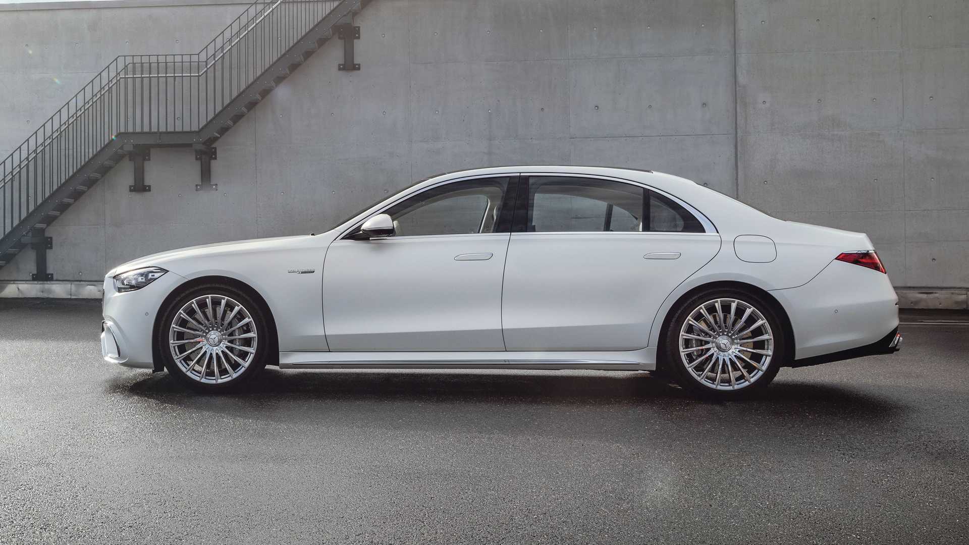 Mercedes-AMG S 63 (7).jpg
