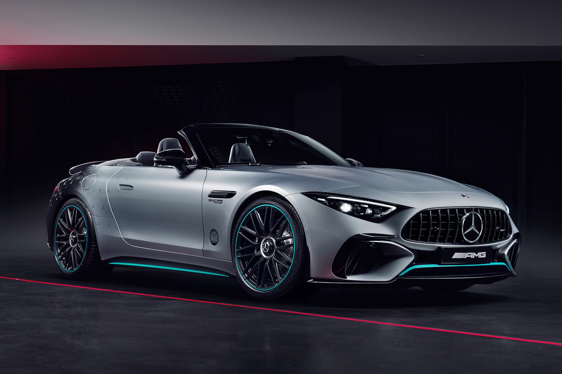 Mercedes-AMG-SL63-F1-anh-10.jpeg