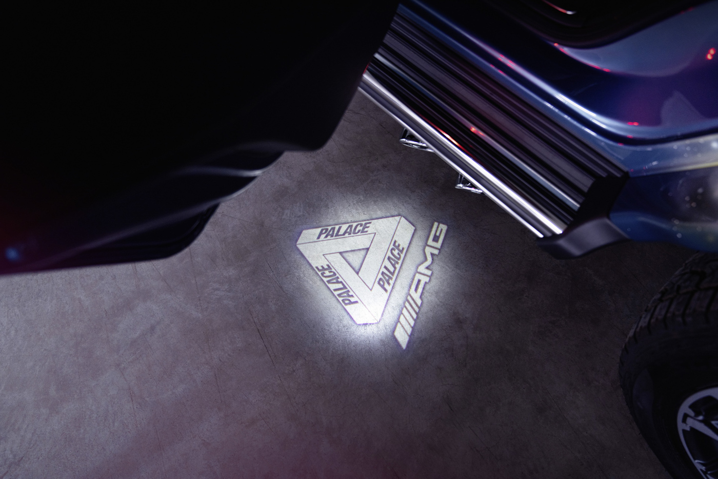 Mercedes-AMG x PALACE (17).JPG