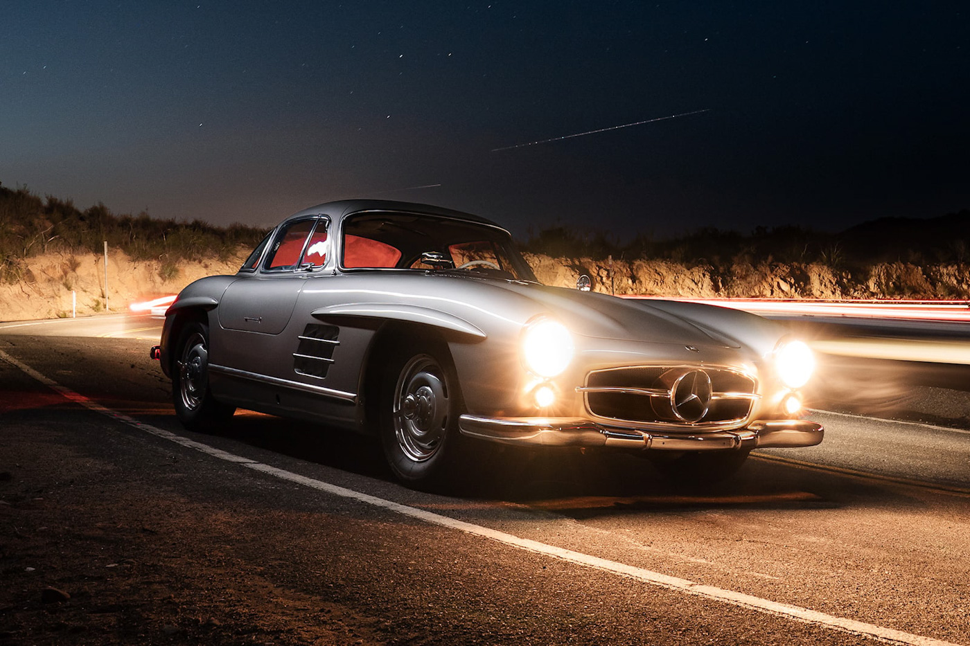 Mercedes-Benz 300SL (13).JPG