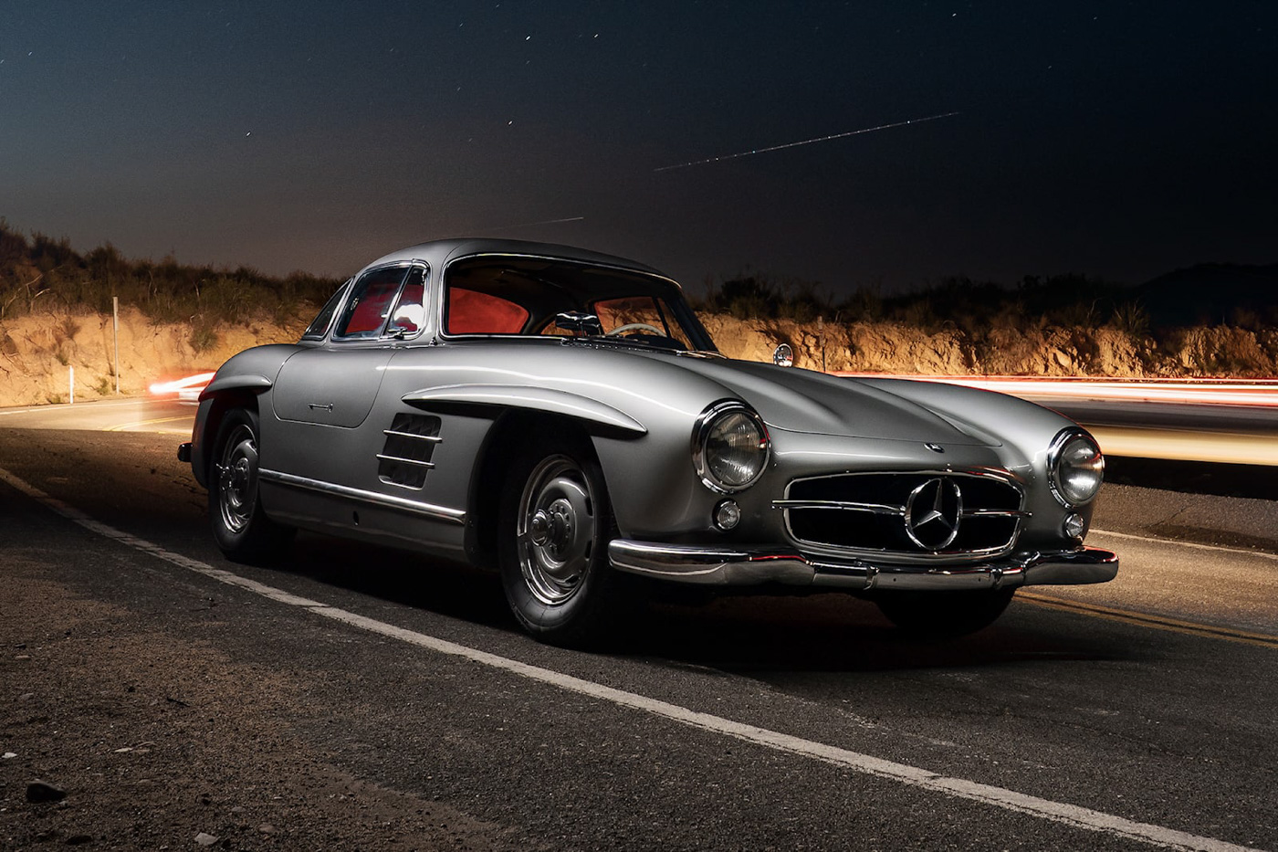 Mercedes-Benz 300SL (14).JPG