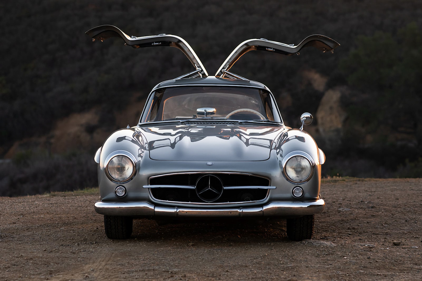 Mercedes-Benz 300SL (4).JPG