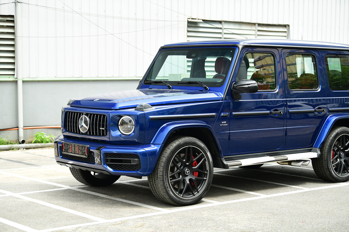 Mercedes-Benz-AMG-G-63-model-2021-mau-Xanh-duong-(4).jpg