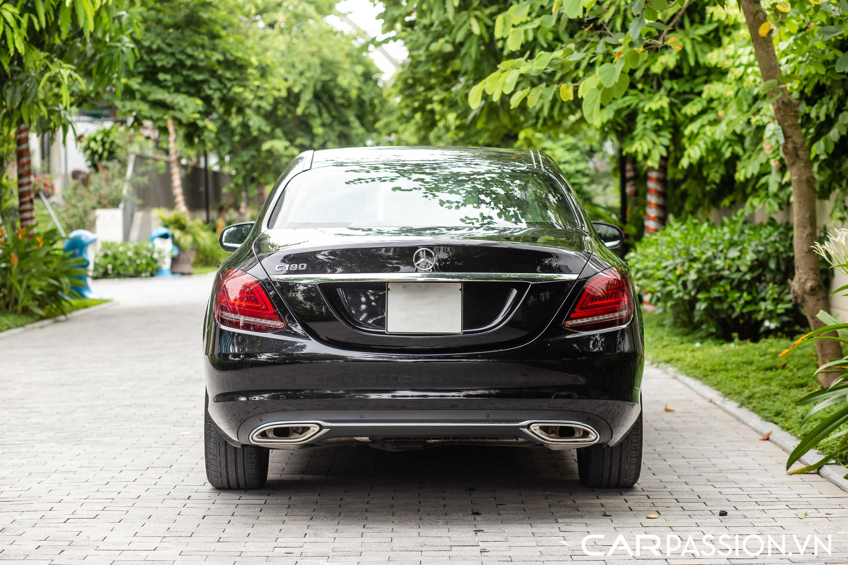 Mercedes-Benz C180 (12).JPG