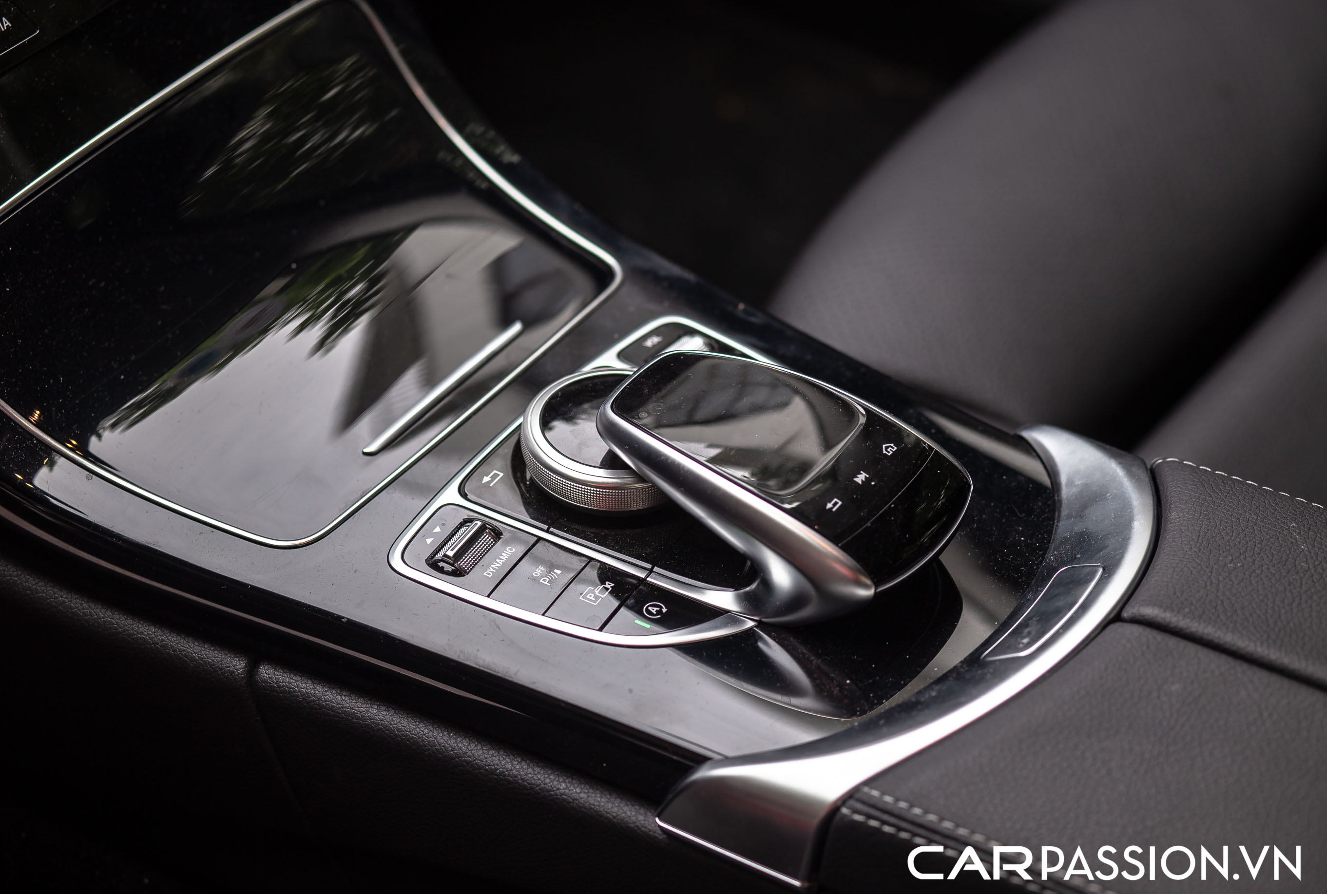 Mercedes-Benz C180 (20).JPG
