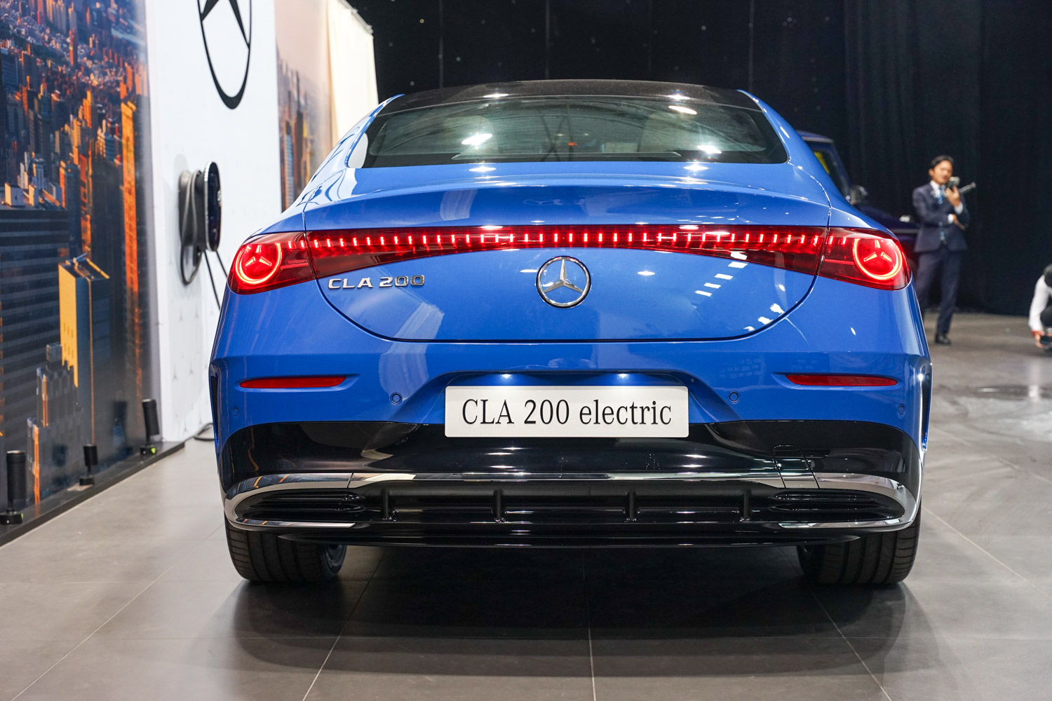 Mercedes-Benz CLA 200 EV-anh-_14.jpg