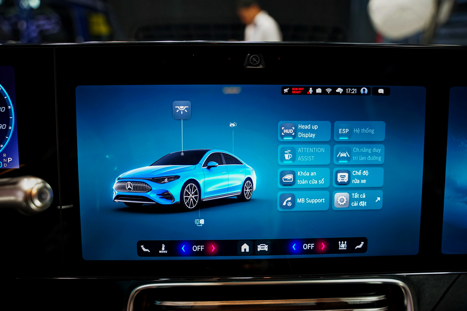 Mercedes-Benz CLA 200 EV-anh-_3.jpg