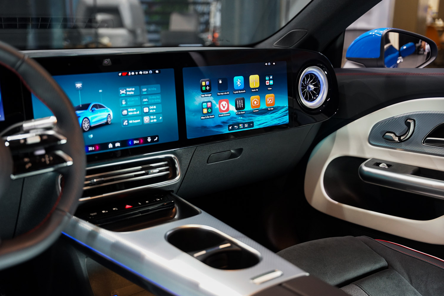 Mercedes-Benz CLA 200 EV-anh-_5.jpg