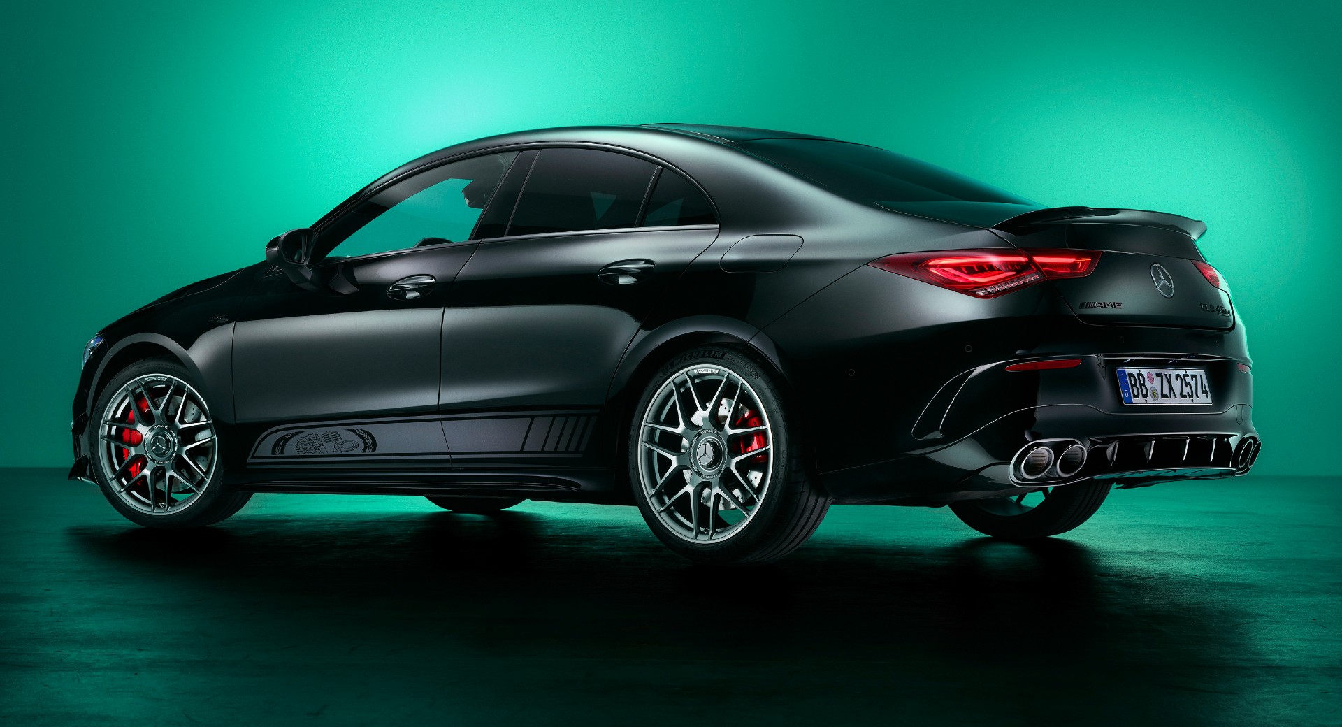 Mercedes-Benz Edition 55 (2).jpg