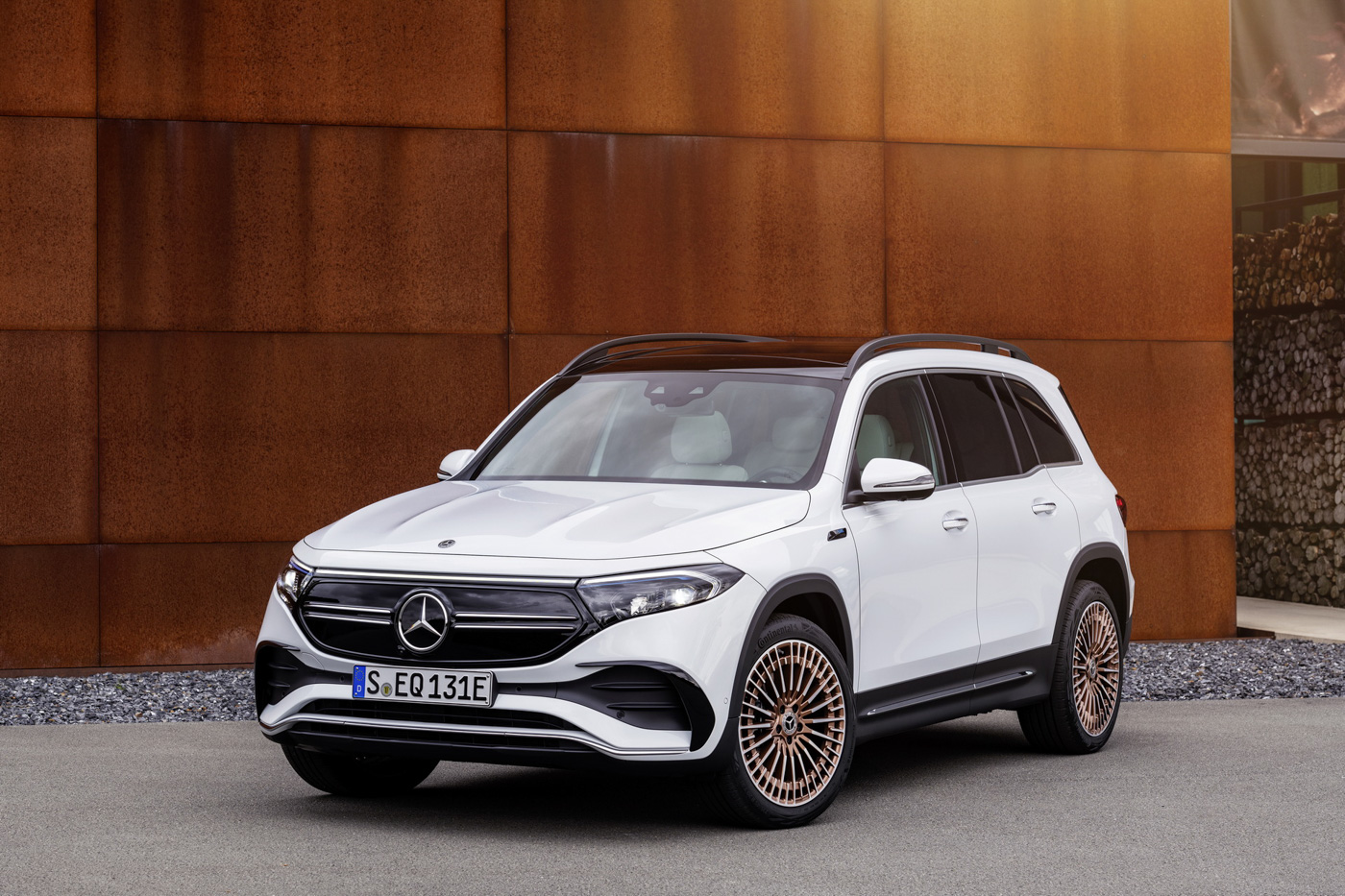 Mercedes-Benz EQB (10).JPG