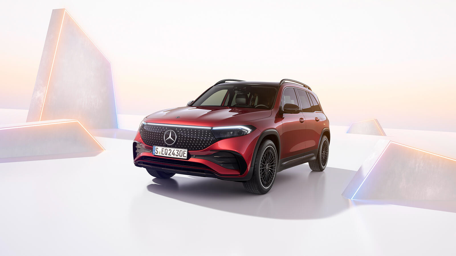 mercedes-benz-eqb250-anh-_6.jpg