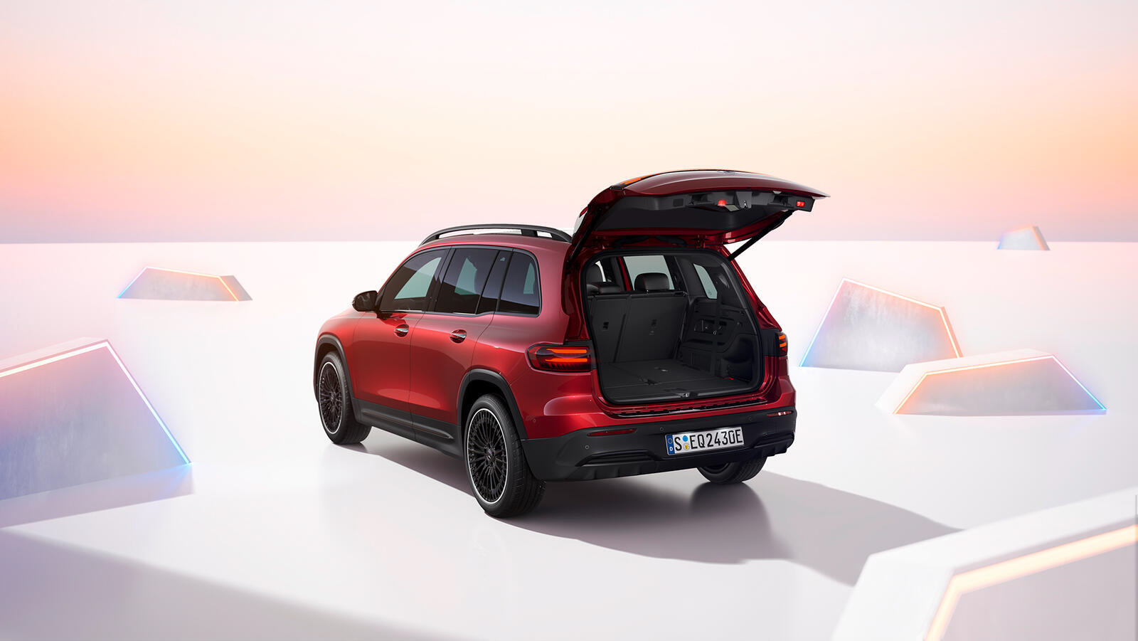 mercedes-benz-eqb250-anh-_7.jpg