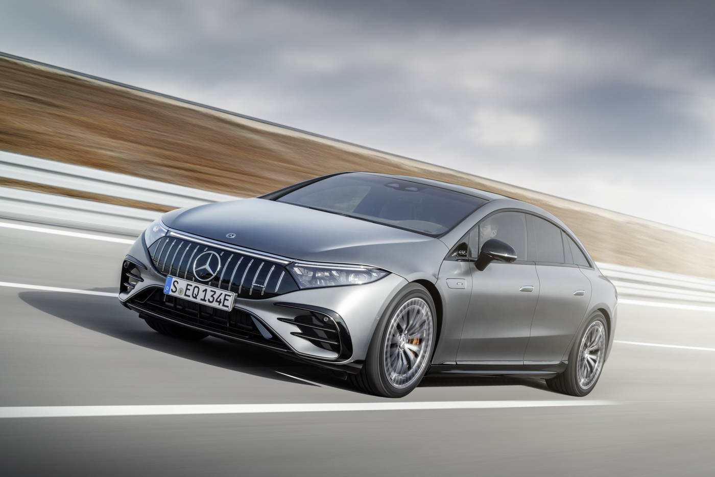 Mercedes-Benz EQS 53 4Matic+ (19).JPG