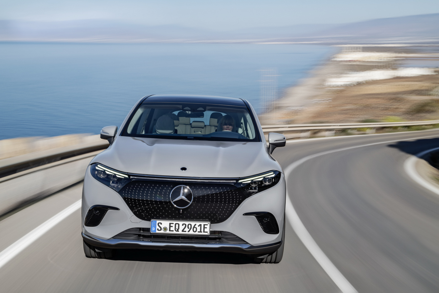 Mercedes-Benz EQS SUV (12)-10.JPG