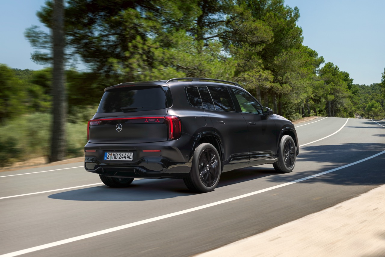 Mercedes-Benz GLB 2027-anh-29.jpeg