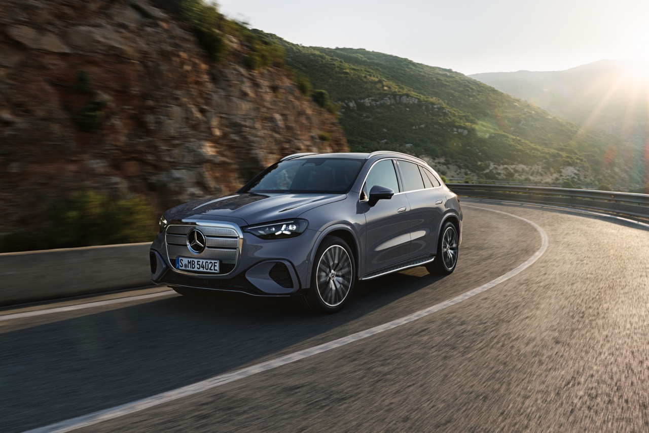 Mercedes-Benz GLC EQ-anh-21.jpeg