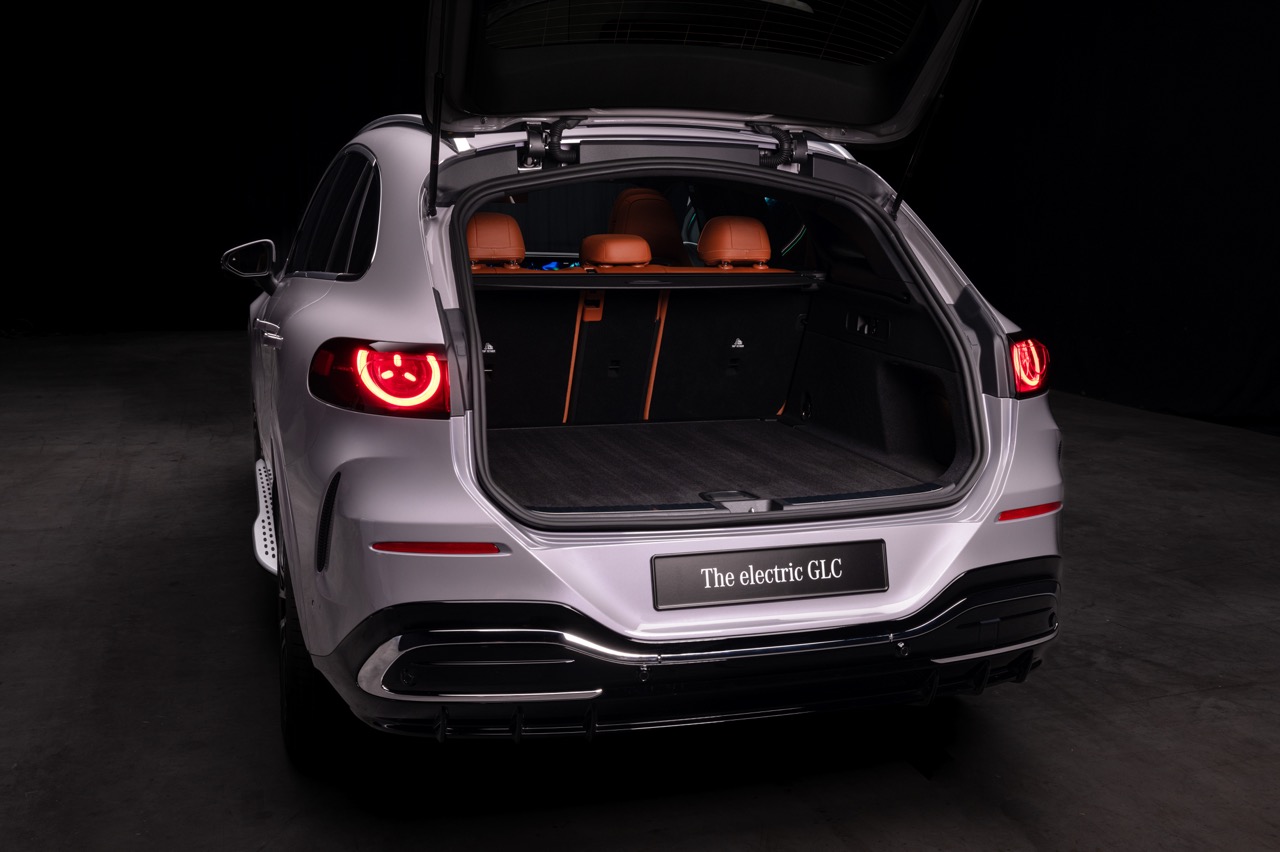 Mercedes-Benz GLC EQ-anh-7.jpeg
