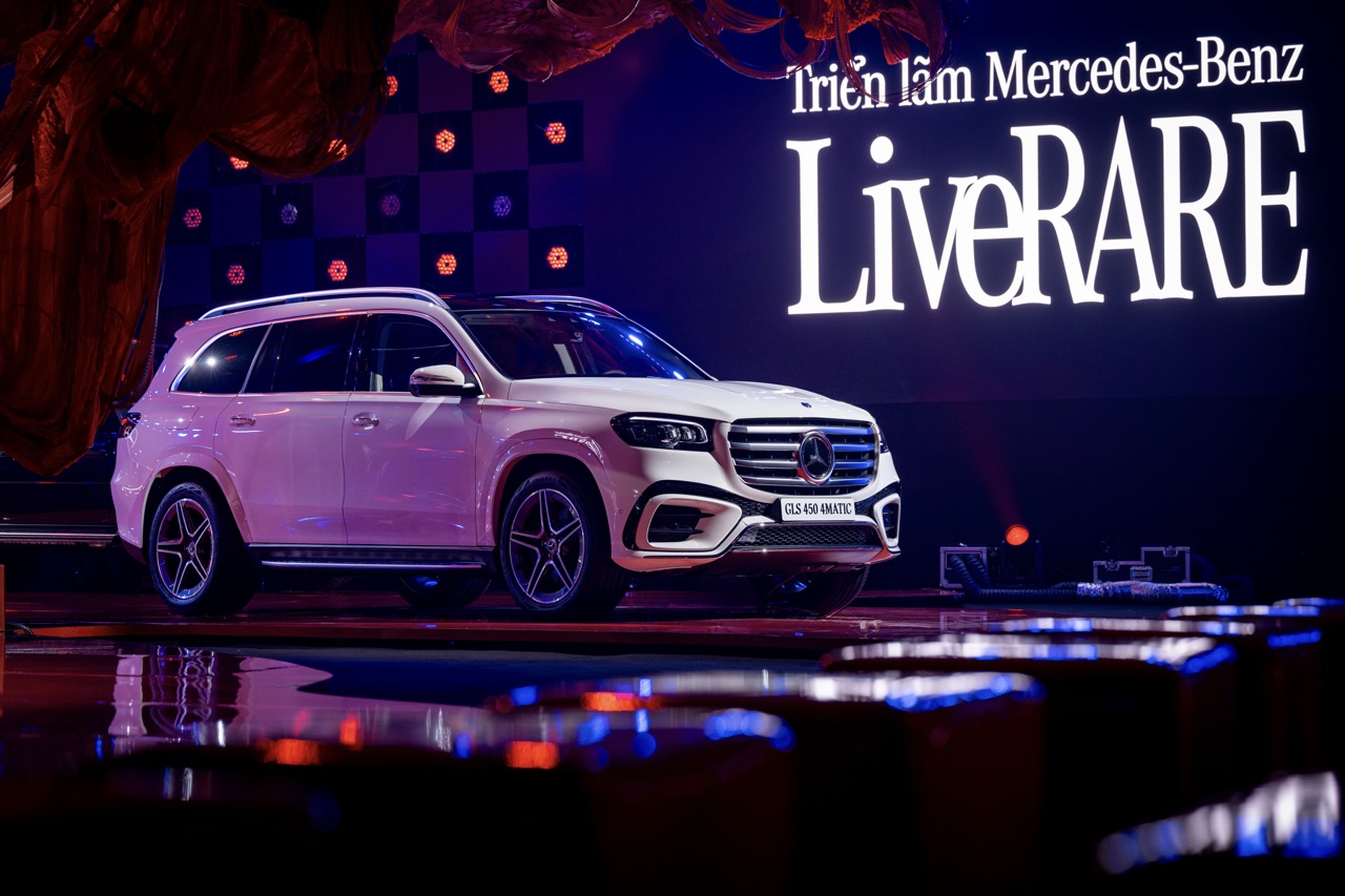 Mercedes-Benz GLS 450 4MATIC 2025 Facelift anh 10.jpeg