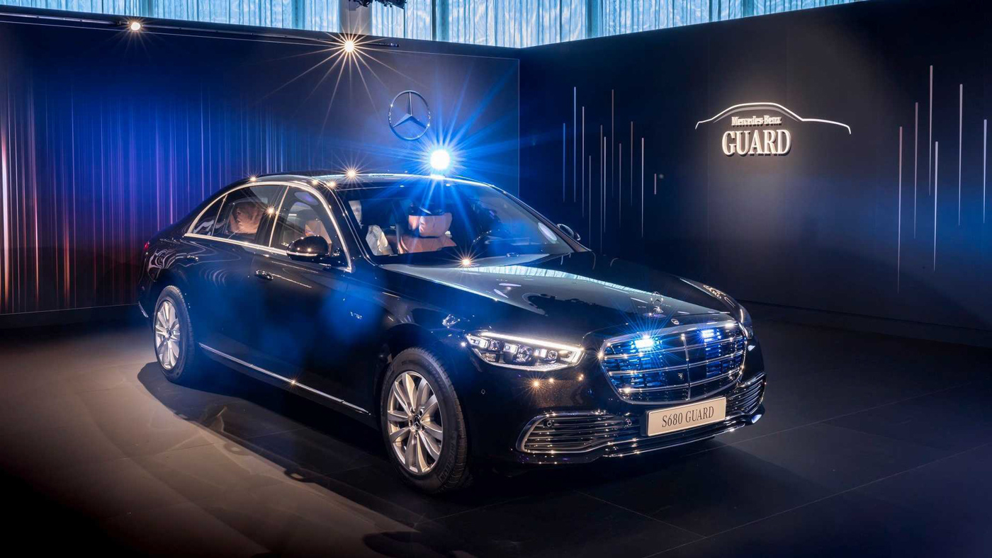 Mercedes-Benz S680 Guard (16).JPG