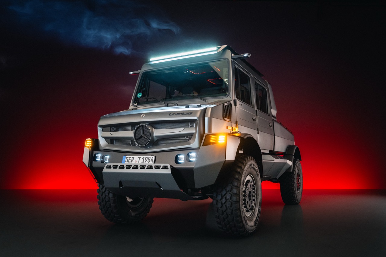 Mercedes-Benz-Special-Trucks-Unimog-anh-1.jpeg