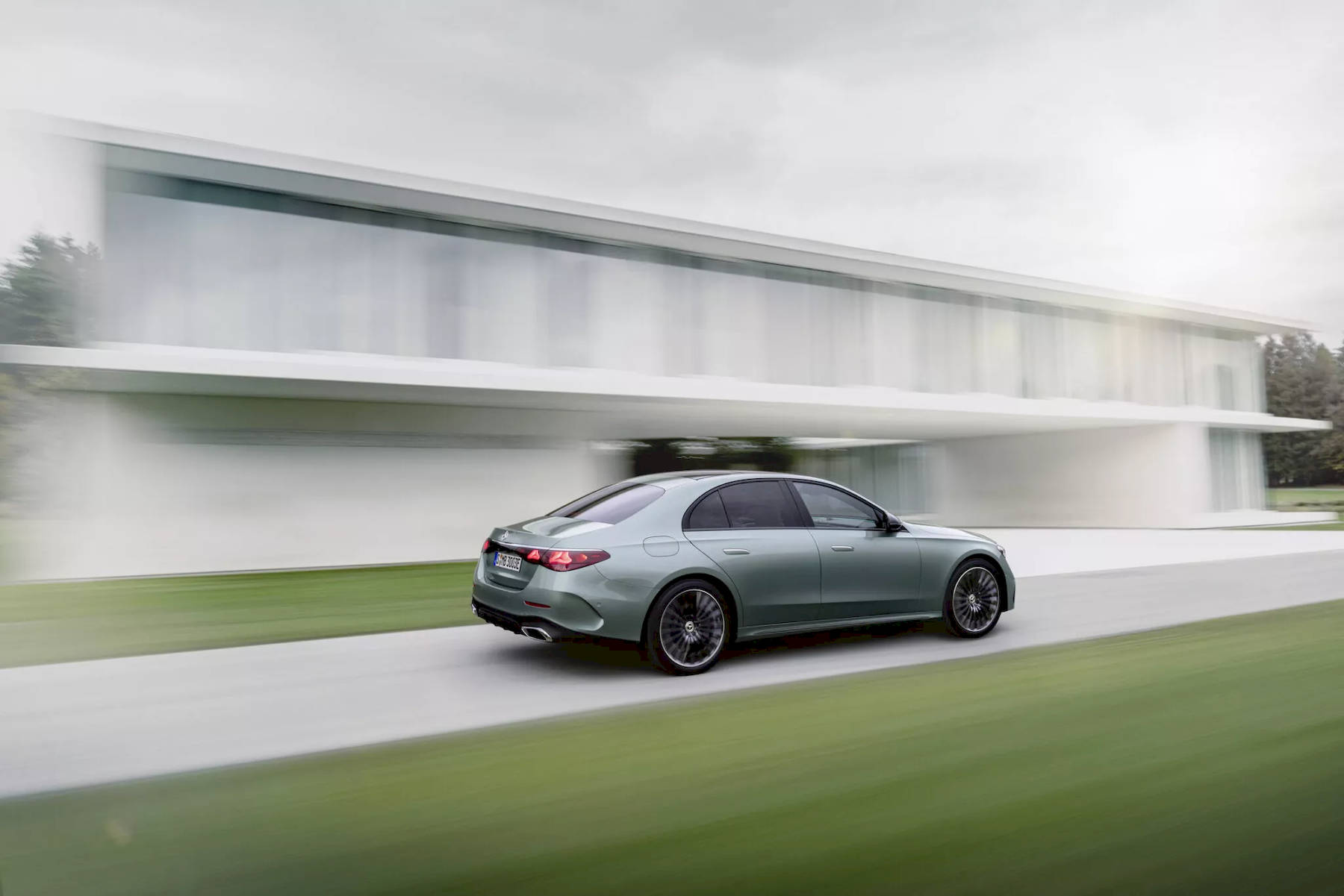 mercedes-eclass-2024-09.jpg