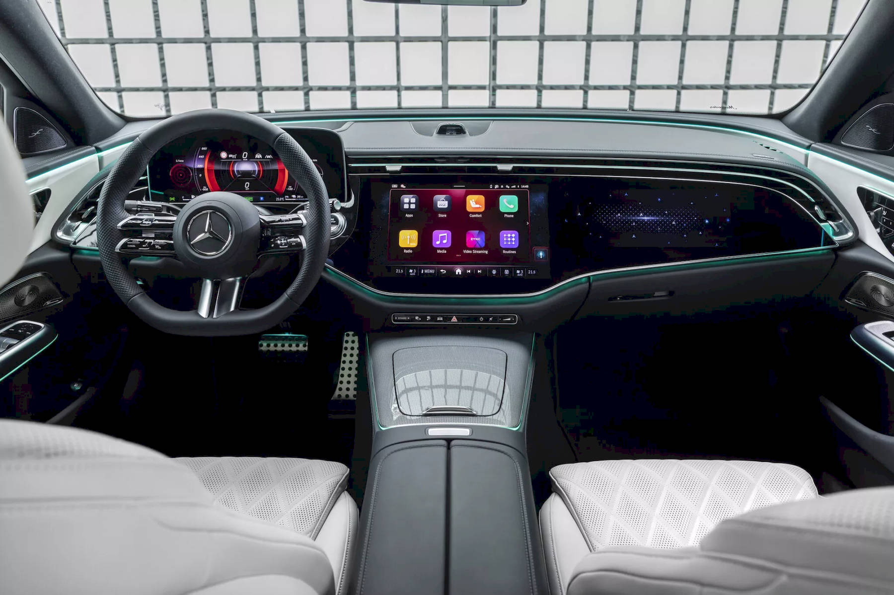 mercedes-eclass-2024-15.jpg