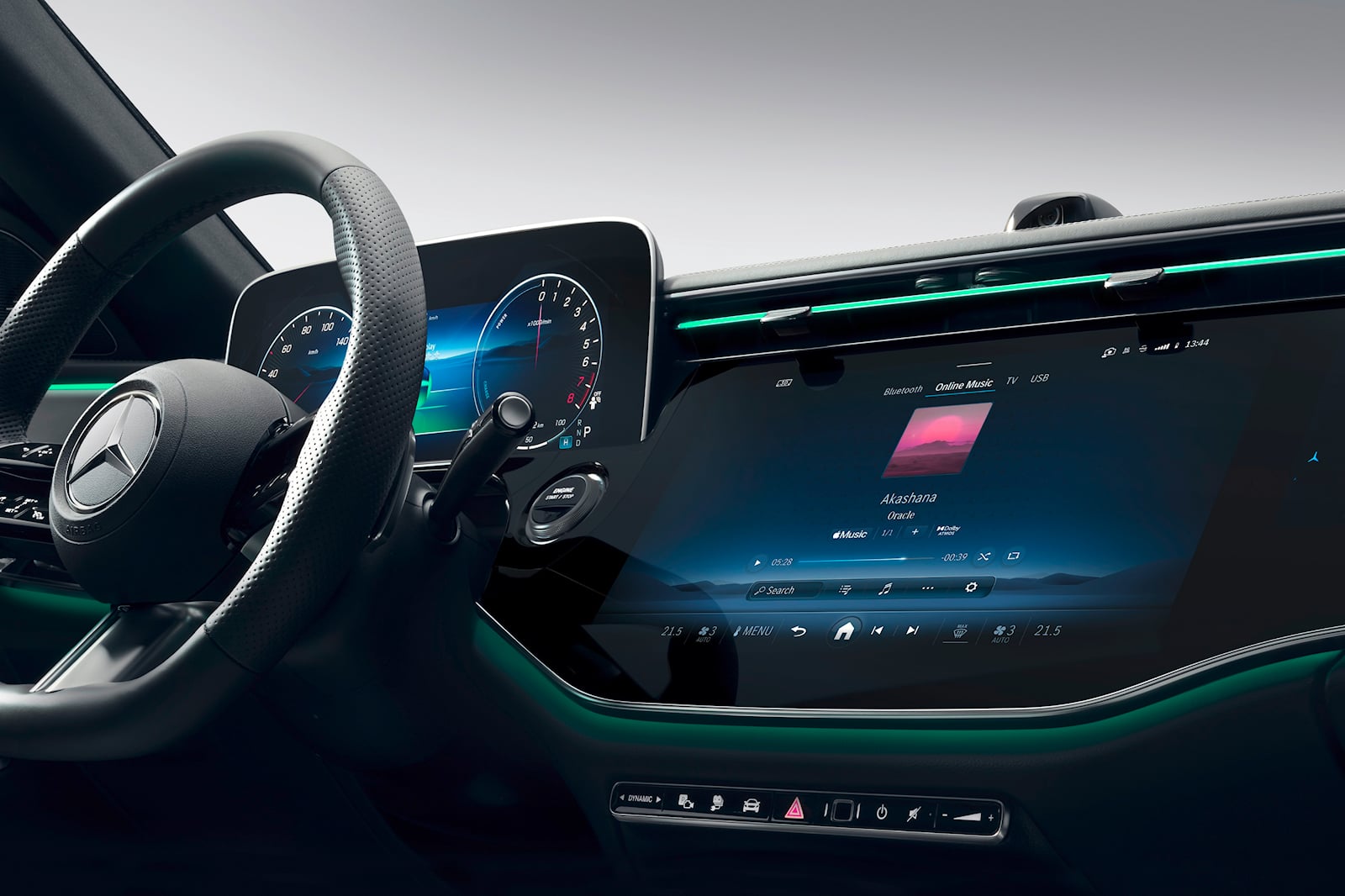 mercedes-eclass2024-noithat-tiktok-13.jpg