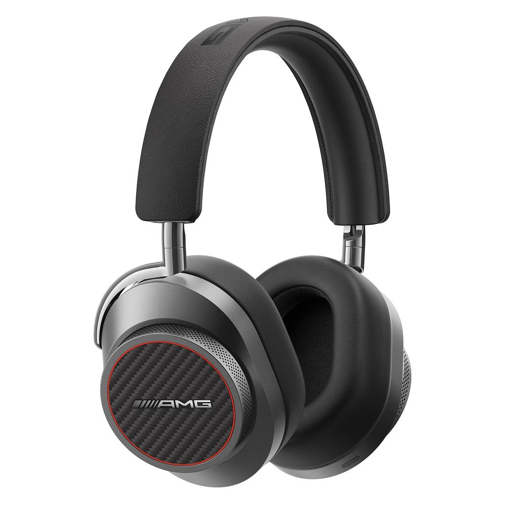 Mercedes headphones (18).jpg