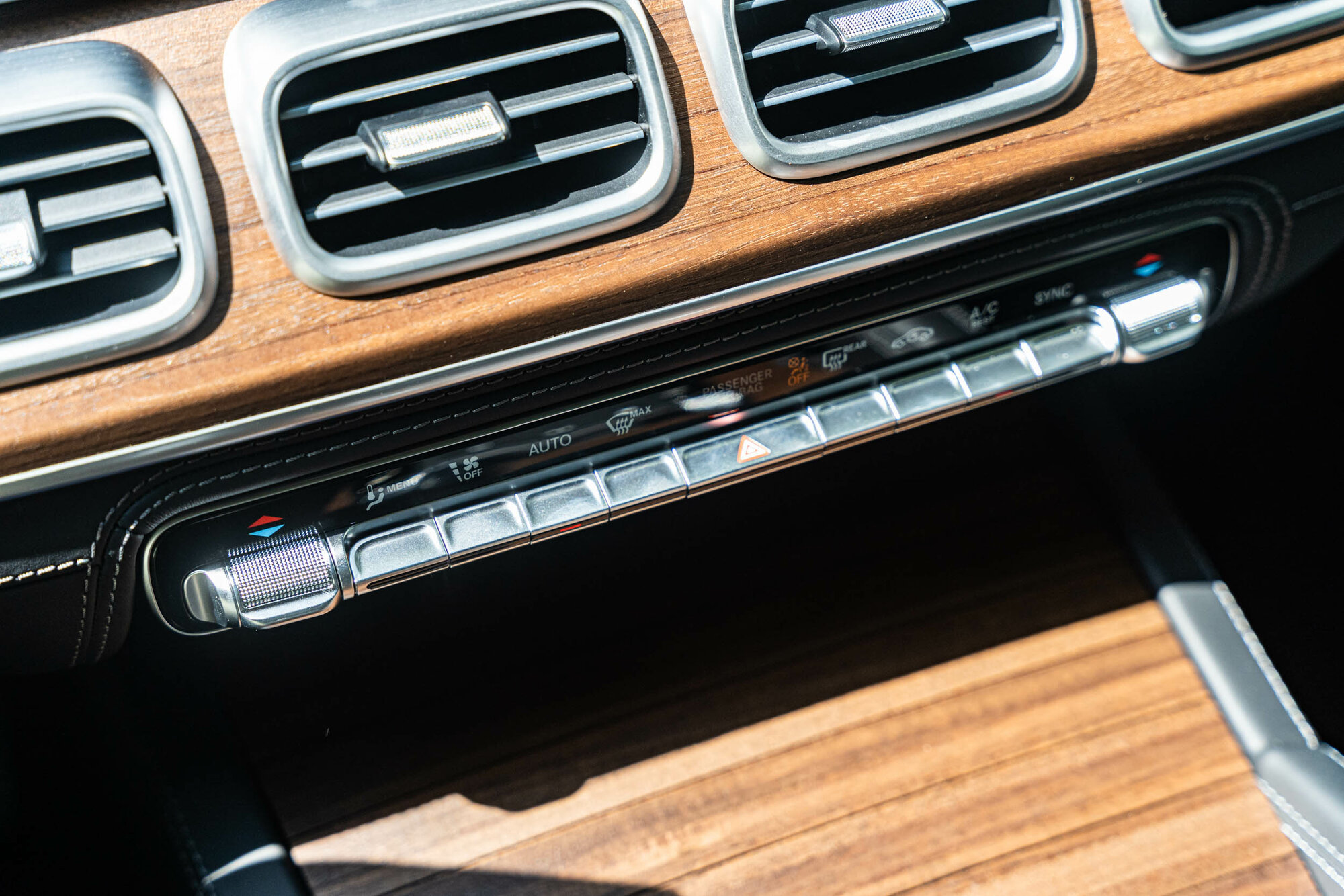 mercedes-maybach-gls-480-facelift-2026 (10).jpg