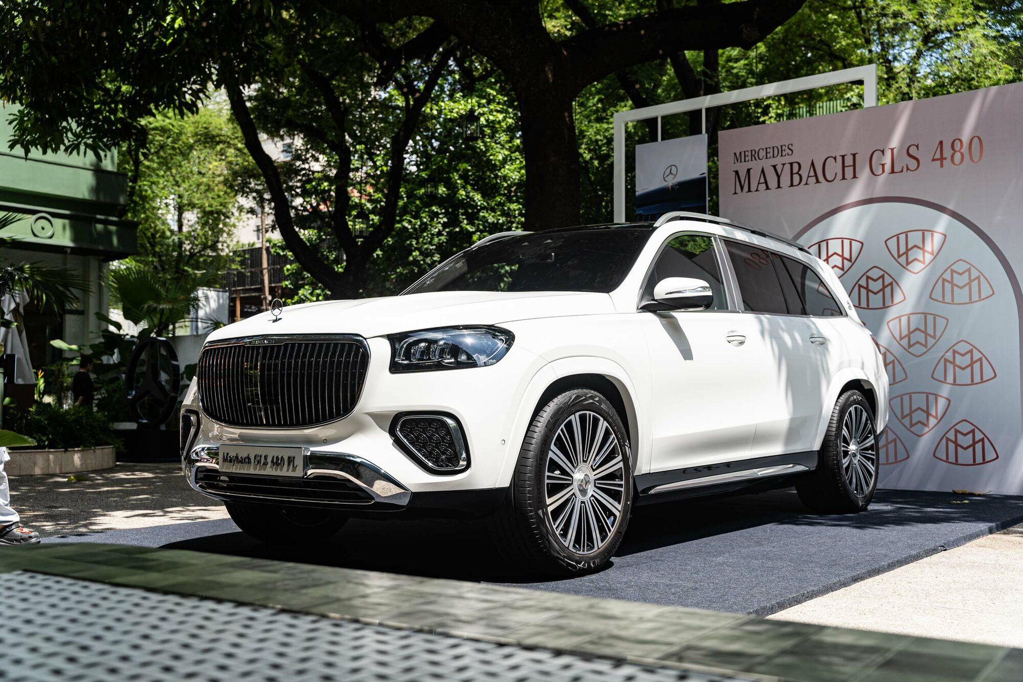 mercedes-maybach-gls-480-facelift-2026 (18).jpg