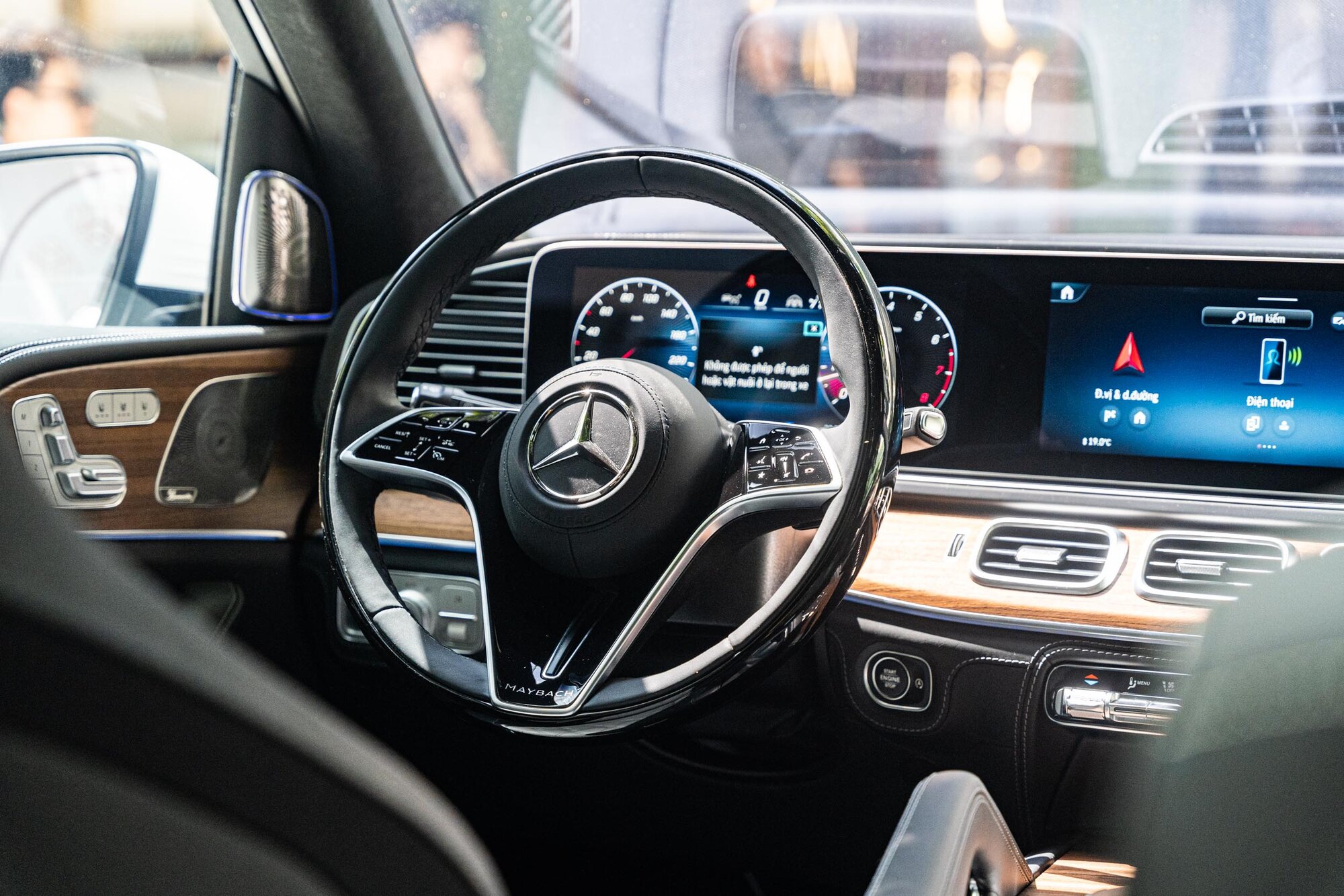 mercedes-maybach-gls-480-facelift-2026 (26).jpg