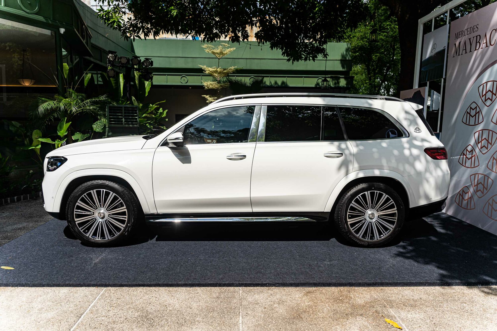 mercedes-maybach-gls-480-facelift-2026 (35).jpg