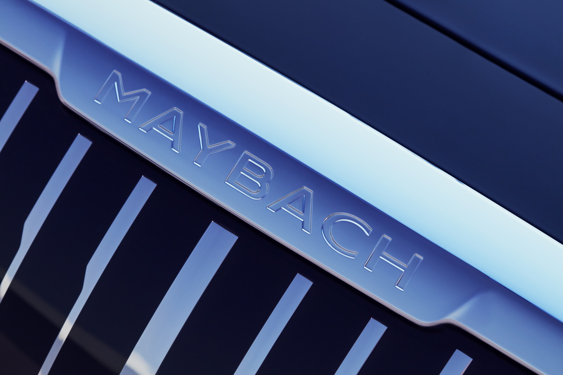 Mercedes-Maybach S-Class (14).jpg