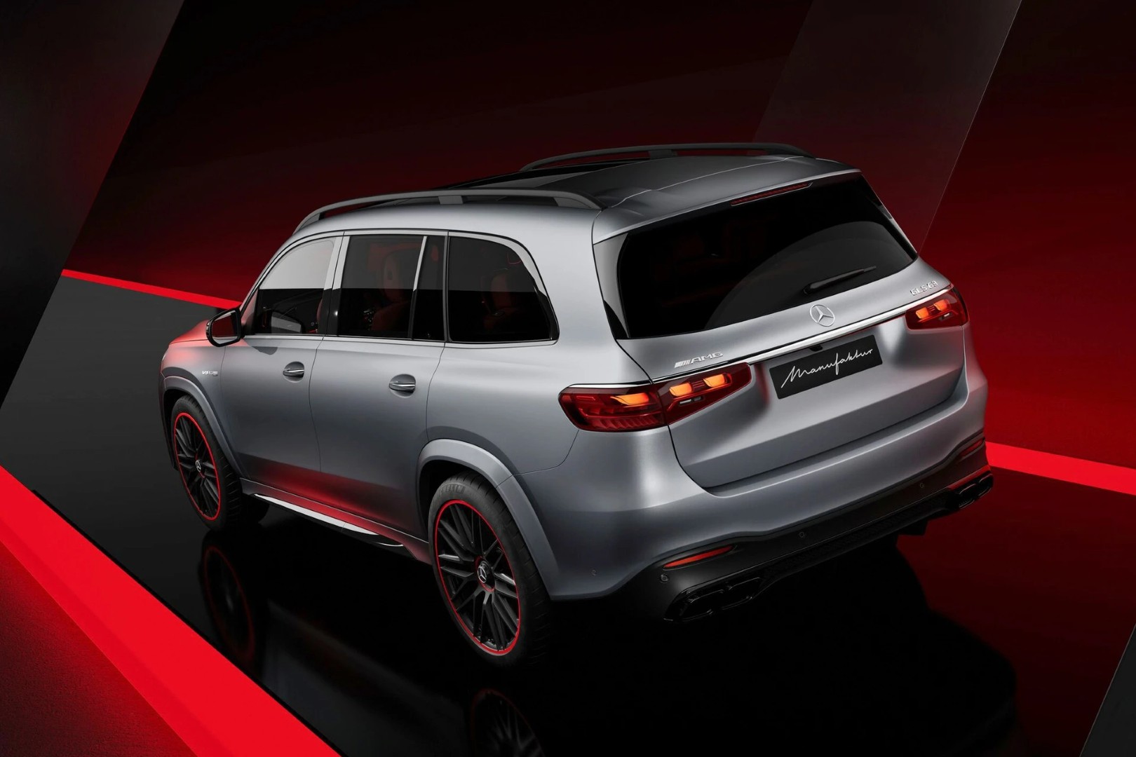 Mercedes_AMG_GLS_Arctic_Silver_Edition_2 (Large).jpeg