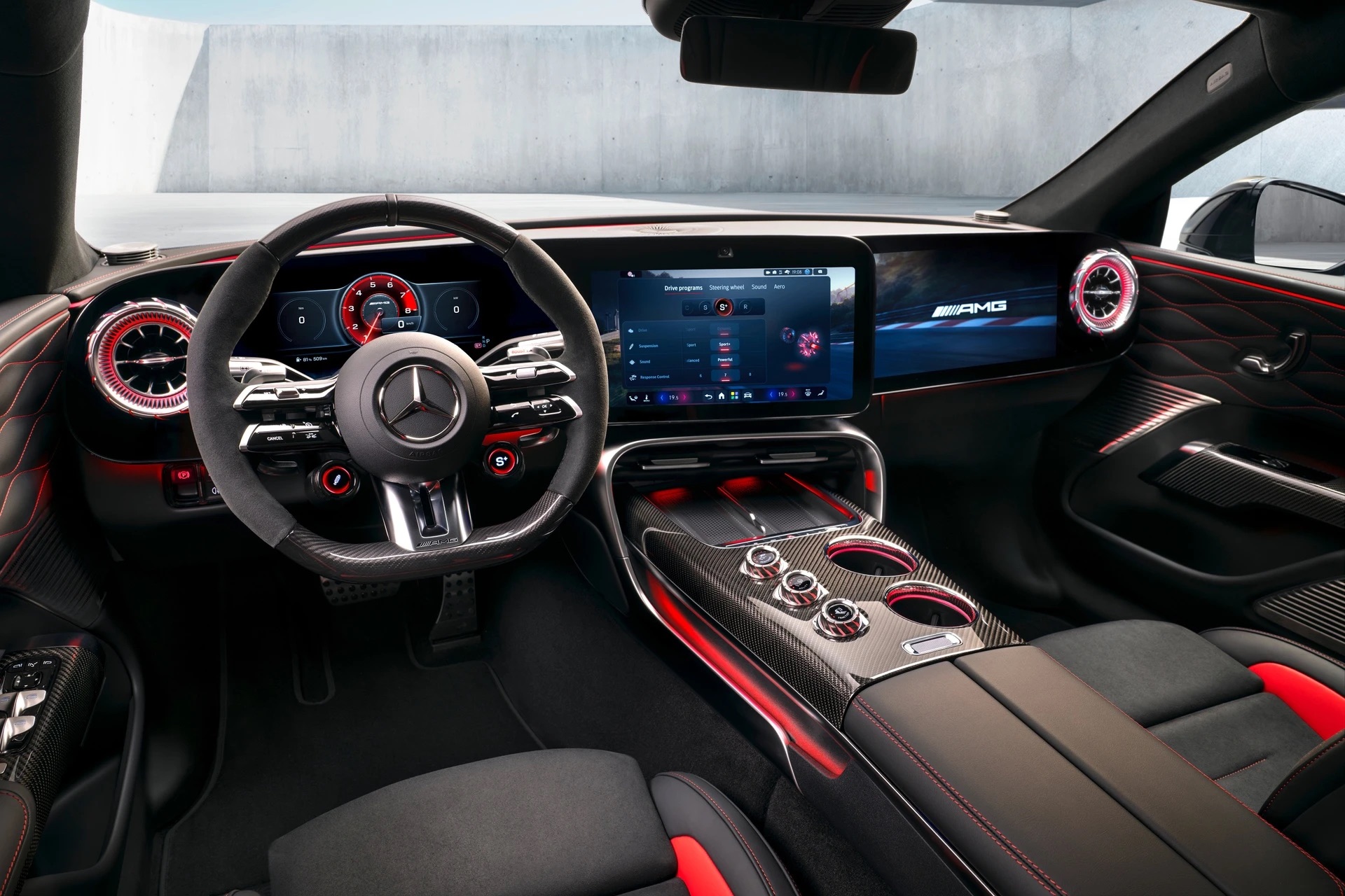 Mercedes_AMG_GT_4_Door_Coupe_6.jpg