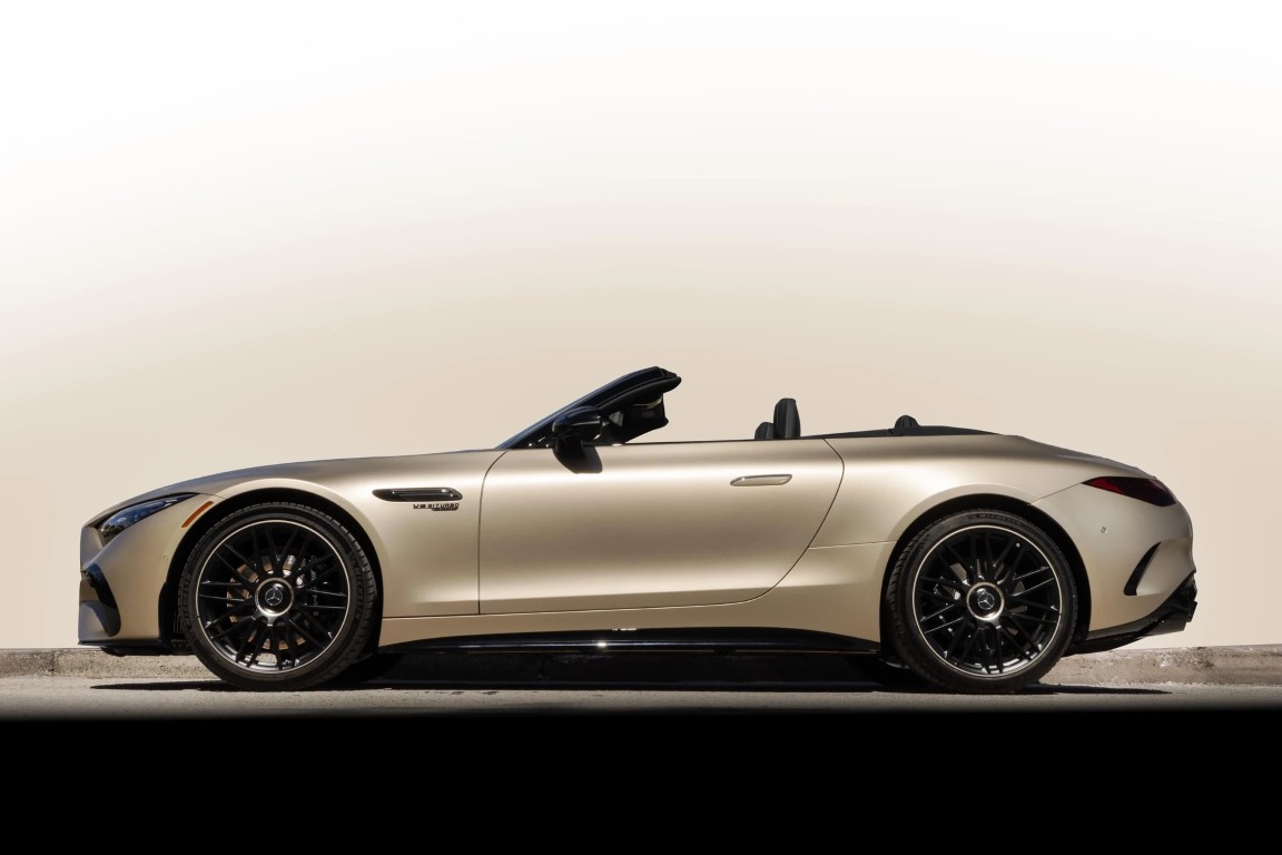 Mercedes_AMG_SL_63_Manufaktur_Golden_Coast_anh_ (5).jpeg