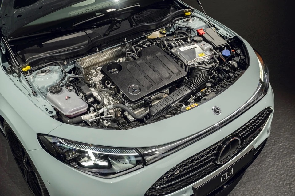 Mercedes_Benz_CLA_20.jpg