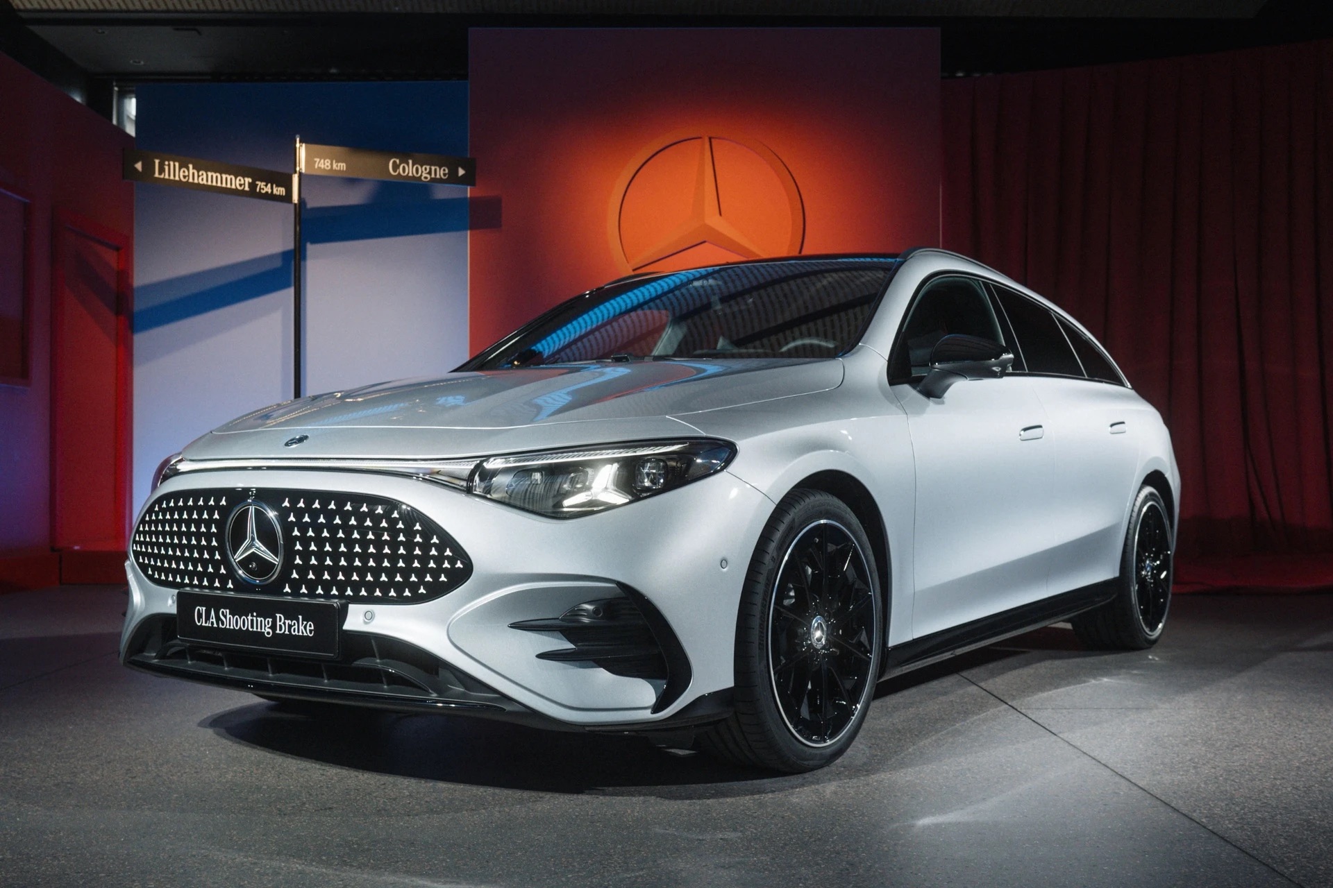 Mercedes_Benz_CLA_Shooting_Brake_EQ_1.jpg